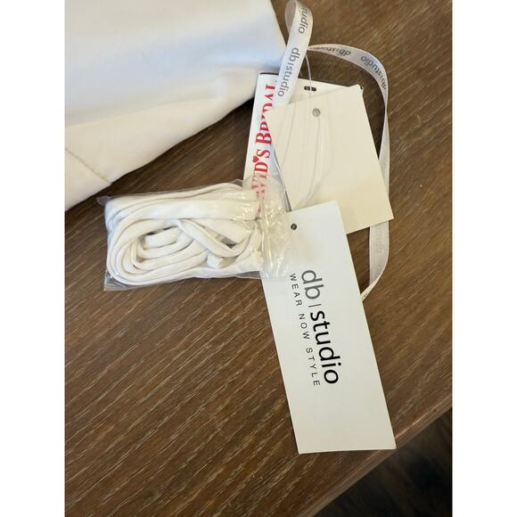 NEW DB STUDIO David Bridal White Sleeveless Dress Women size 4 NWT - Picture 5 of 8